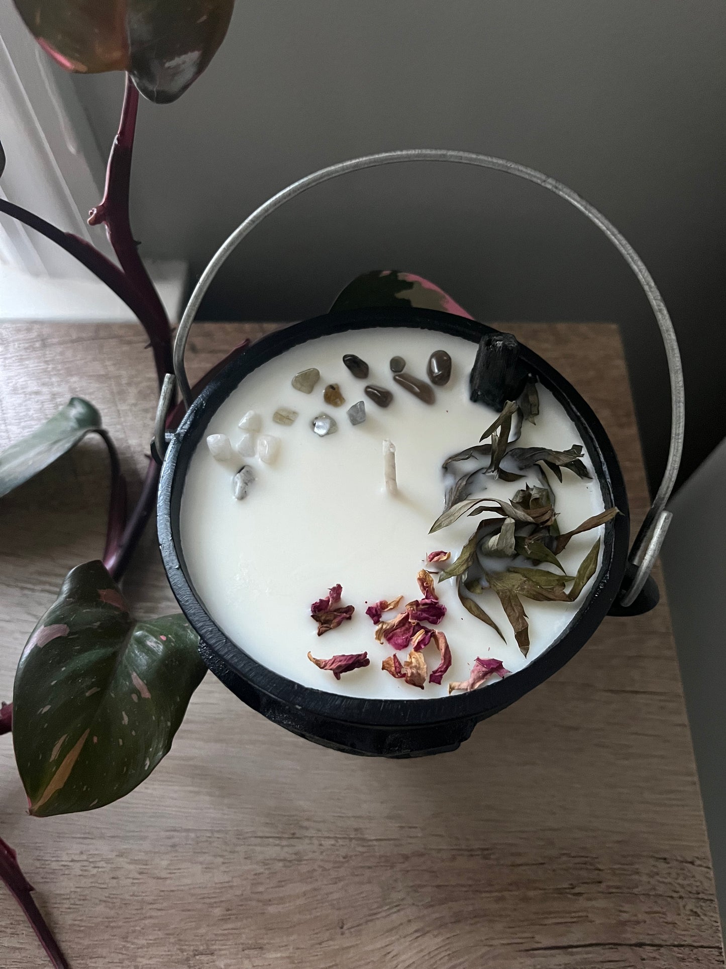 Hecate Cauldron Candle