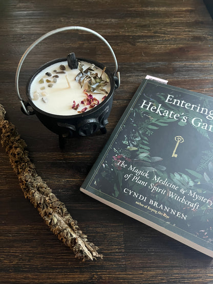 Hecate Cauldron Candle